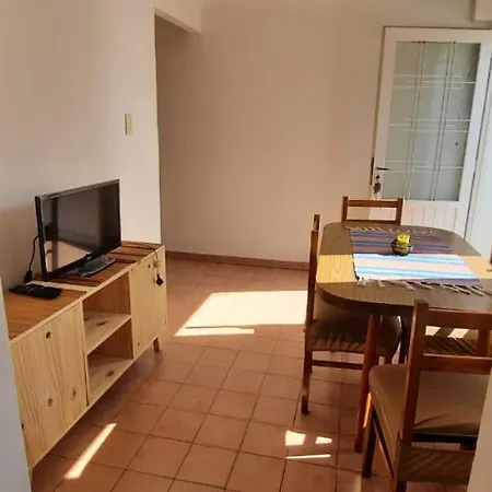 Apartamento Departamento Interno - Zona La Estacion Tandil Exterior foto